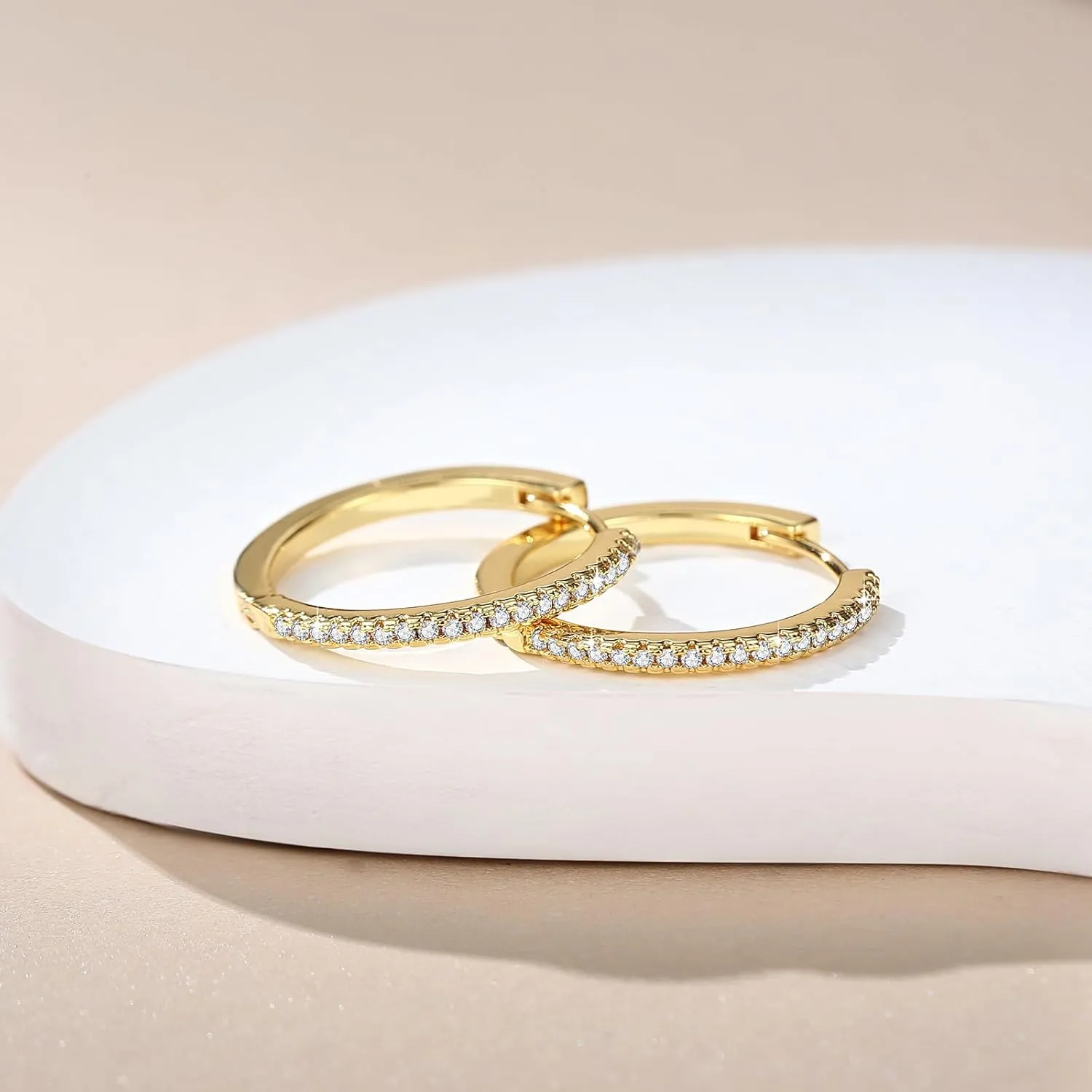 14K Gold Hoop Earrings for Women with Round Cubic Zirconia Gold Hoop Earring 20/30mm