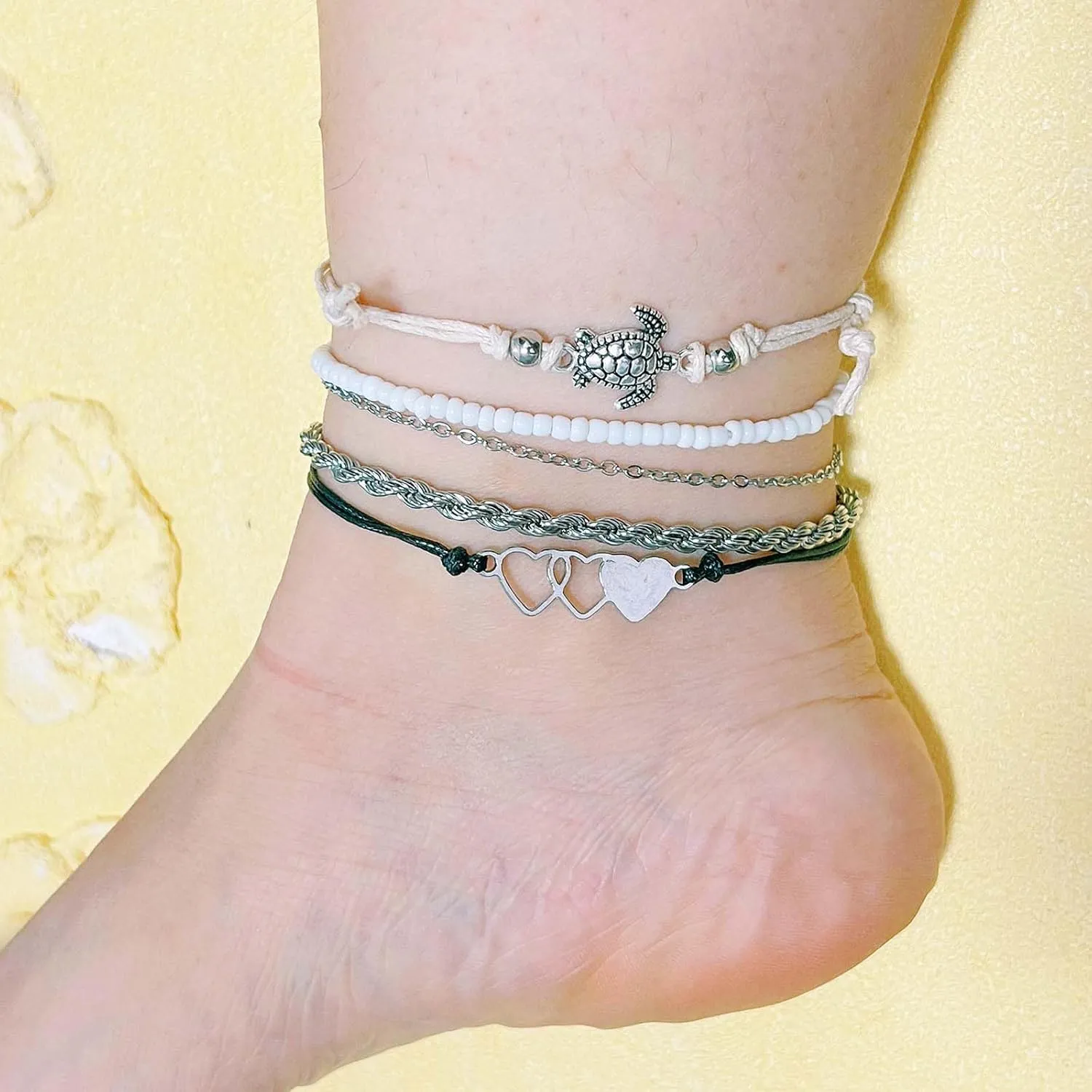 5 PCS Summer Beach Bracelets for Women, Stackable Shell Seashell Beaded Surfer Bracelets Set Boho Seaside Holiday Vacation Party Friendship Jewelry Gift