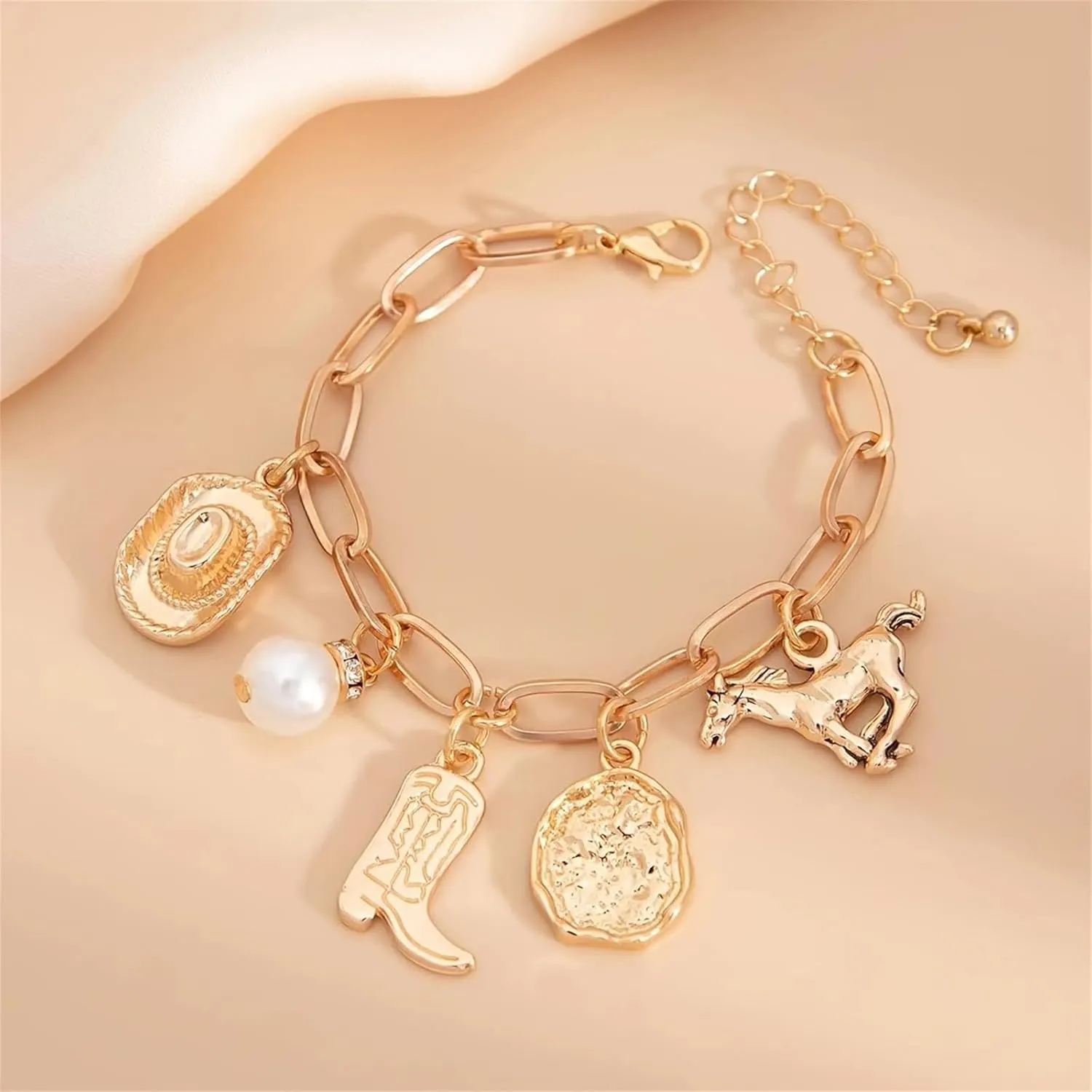 Dainty Gold Bracelets for Women Boho Starfish Sea shell Bracelet Punk Cowgirl Boot Horse Bracelet Handmade Adjustable Charm Jewelry