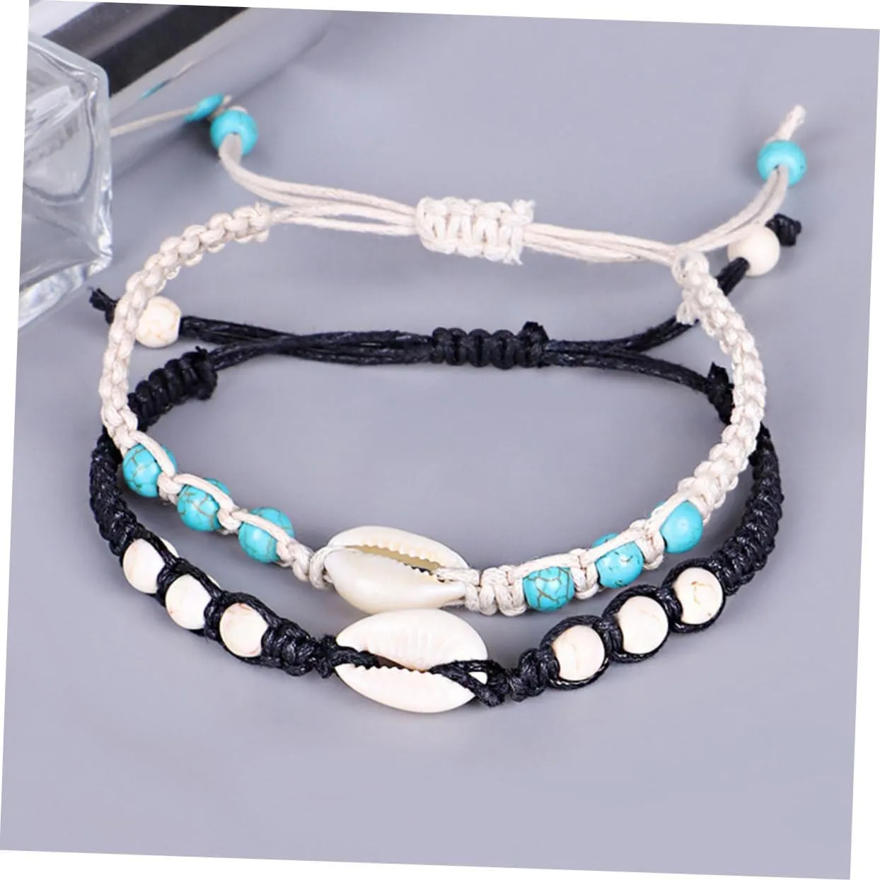 Elegant Handmade Shell Bracelet for Fashion Hand Jewelry Black White Woven Design Present for Birthdays