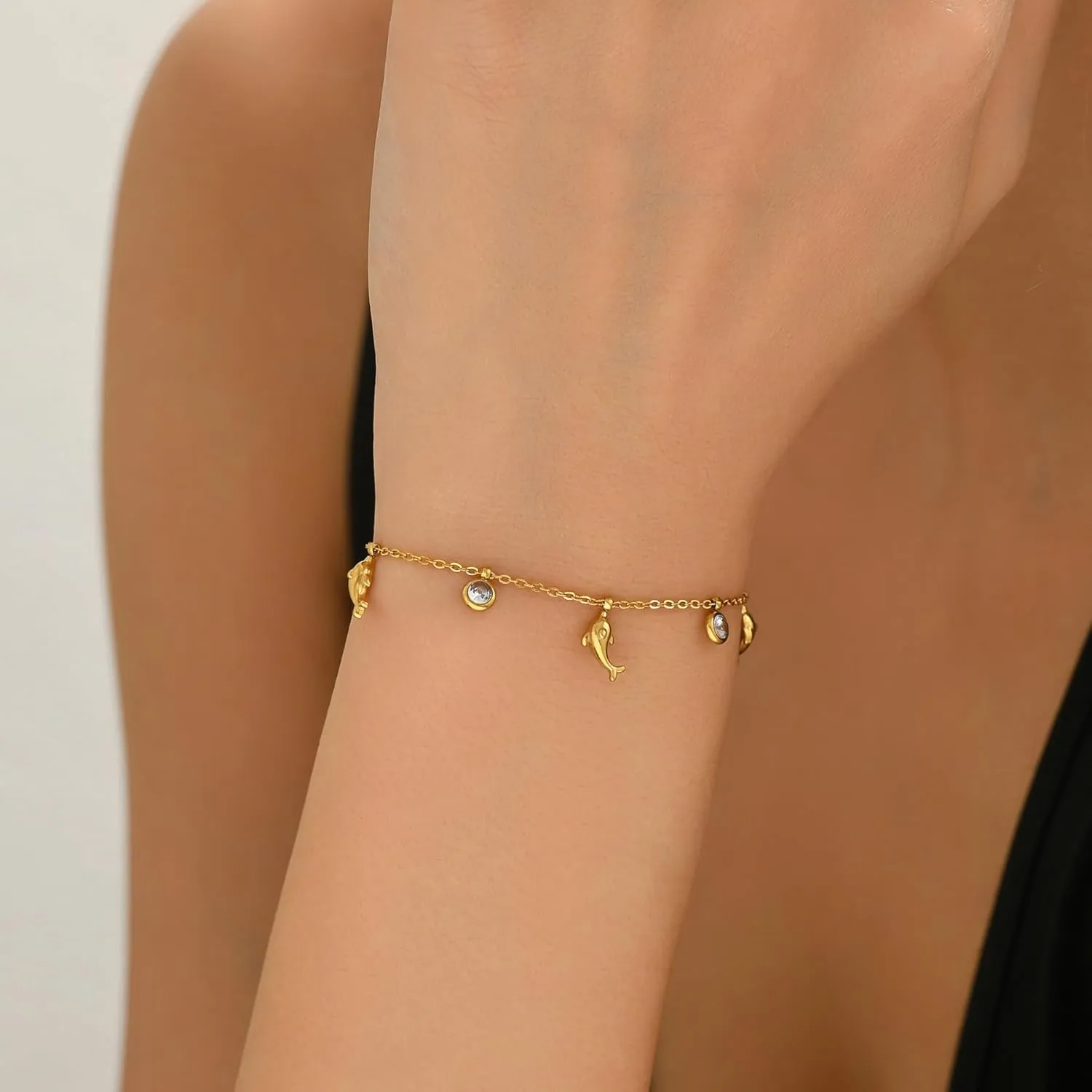 Gold Bracelet for Women 18K Gold Plated Diamond Charm Bracelets Dainty Star Flower Shell Dragonfly Dolphin Bracelet Cute CZ Charm Everyday Summer Beach Jewelry