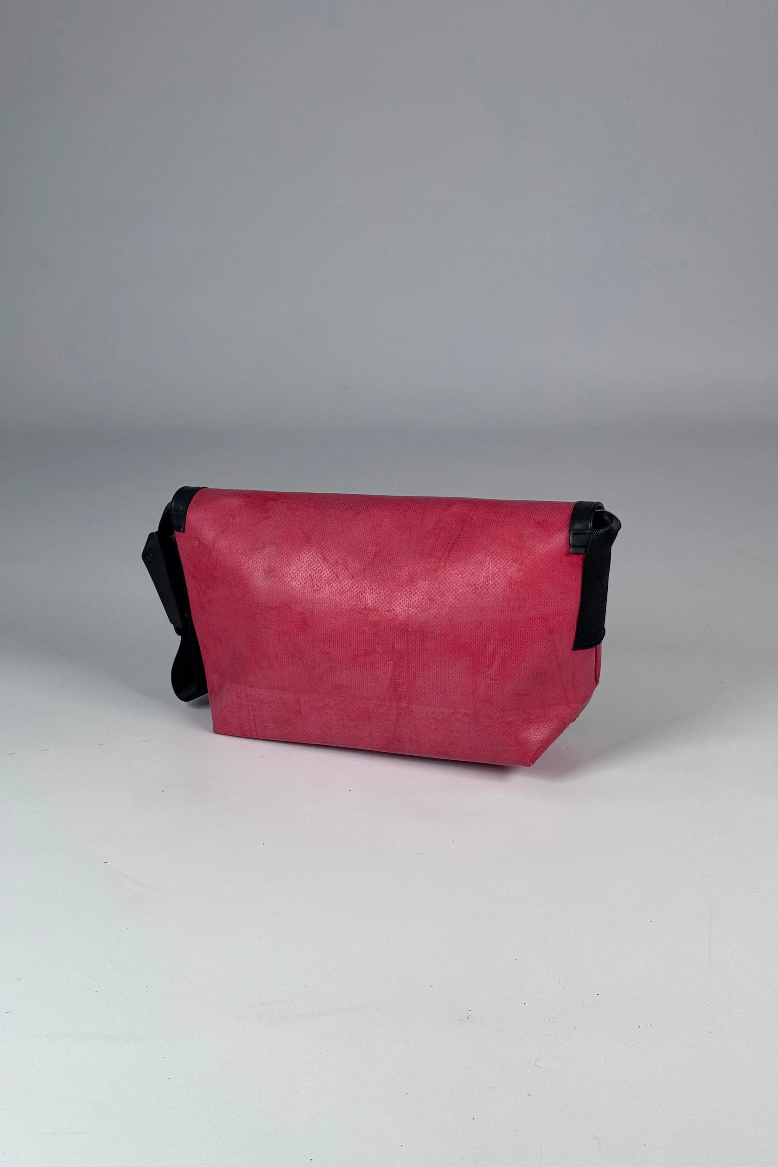 HAWAII FIVE-O F41 Messenger Bag extra small