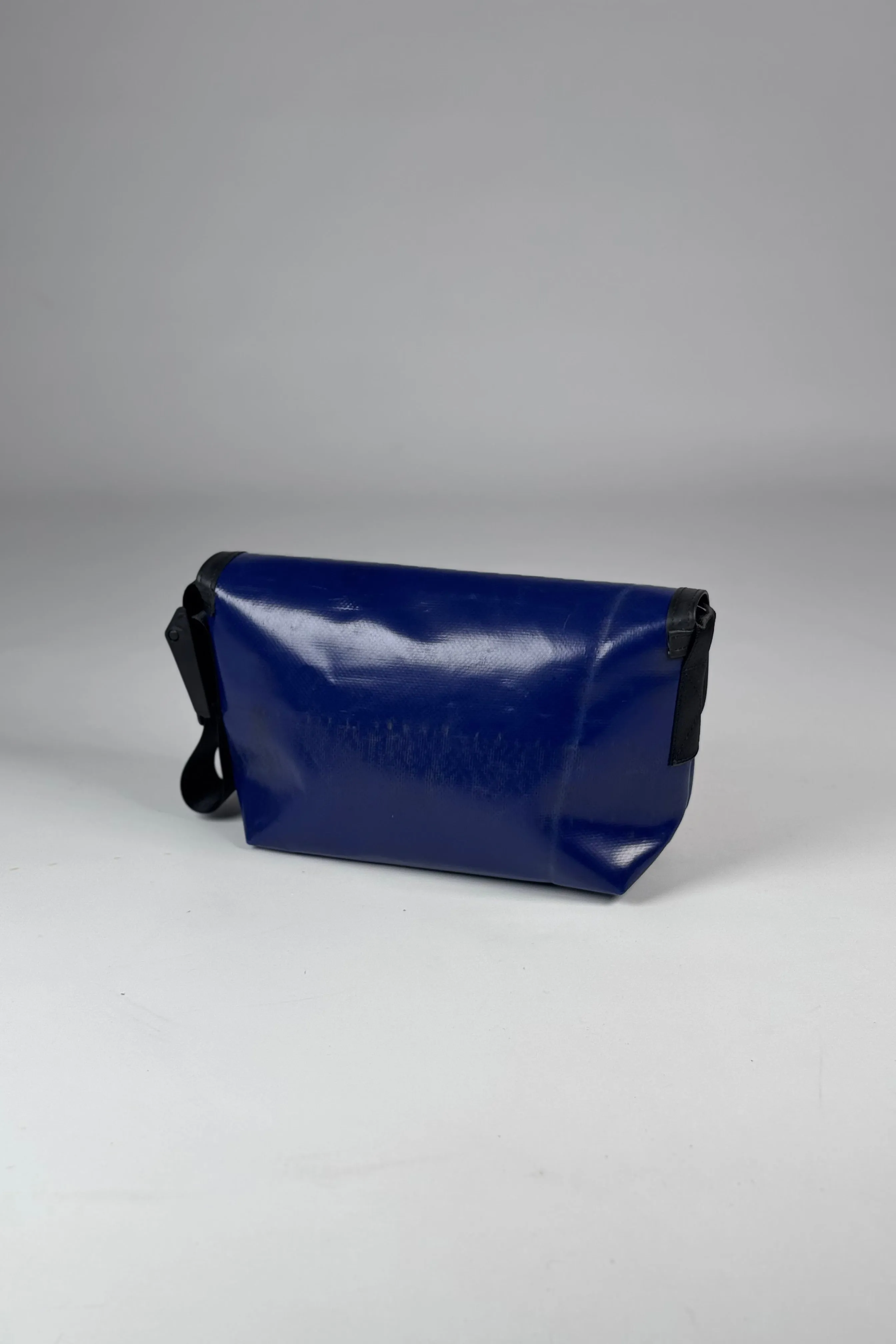 HAWAII FIVE-O F41 Messenger Bag extra small