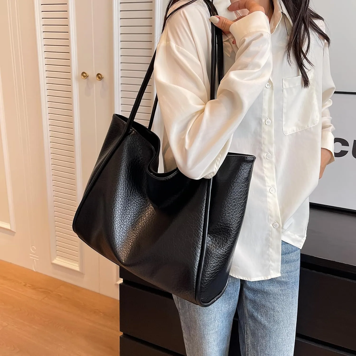 Large Vegan Leather Weekender Bag - Women's Shopper Handbag