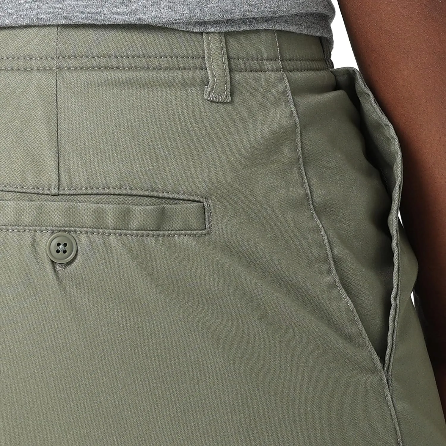 Lee Men's Extreme Motion Flat Front Regular Straight Pant