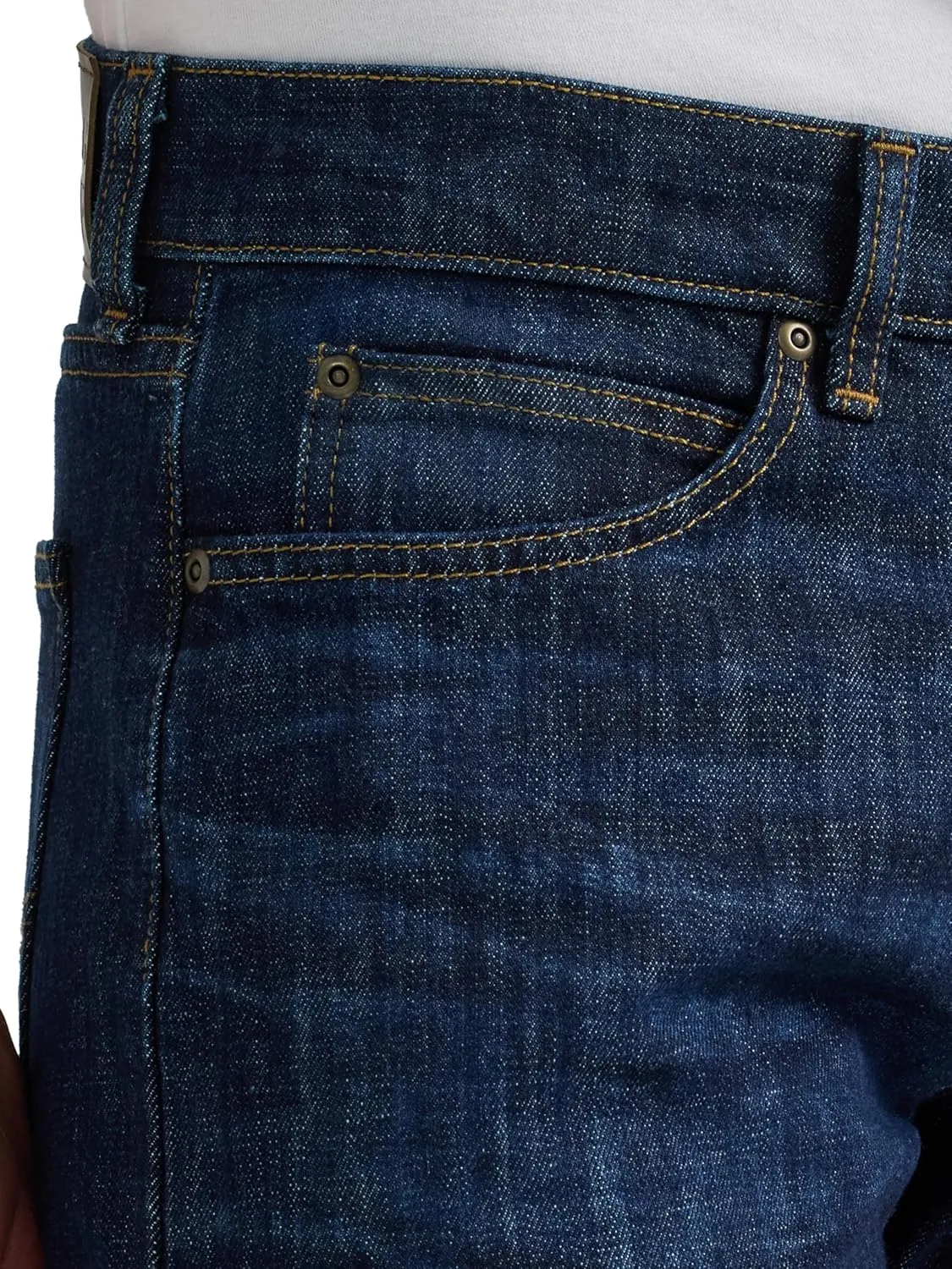 Lee Men's Legendary Slim Straight Jean