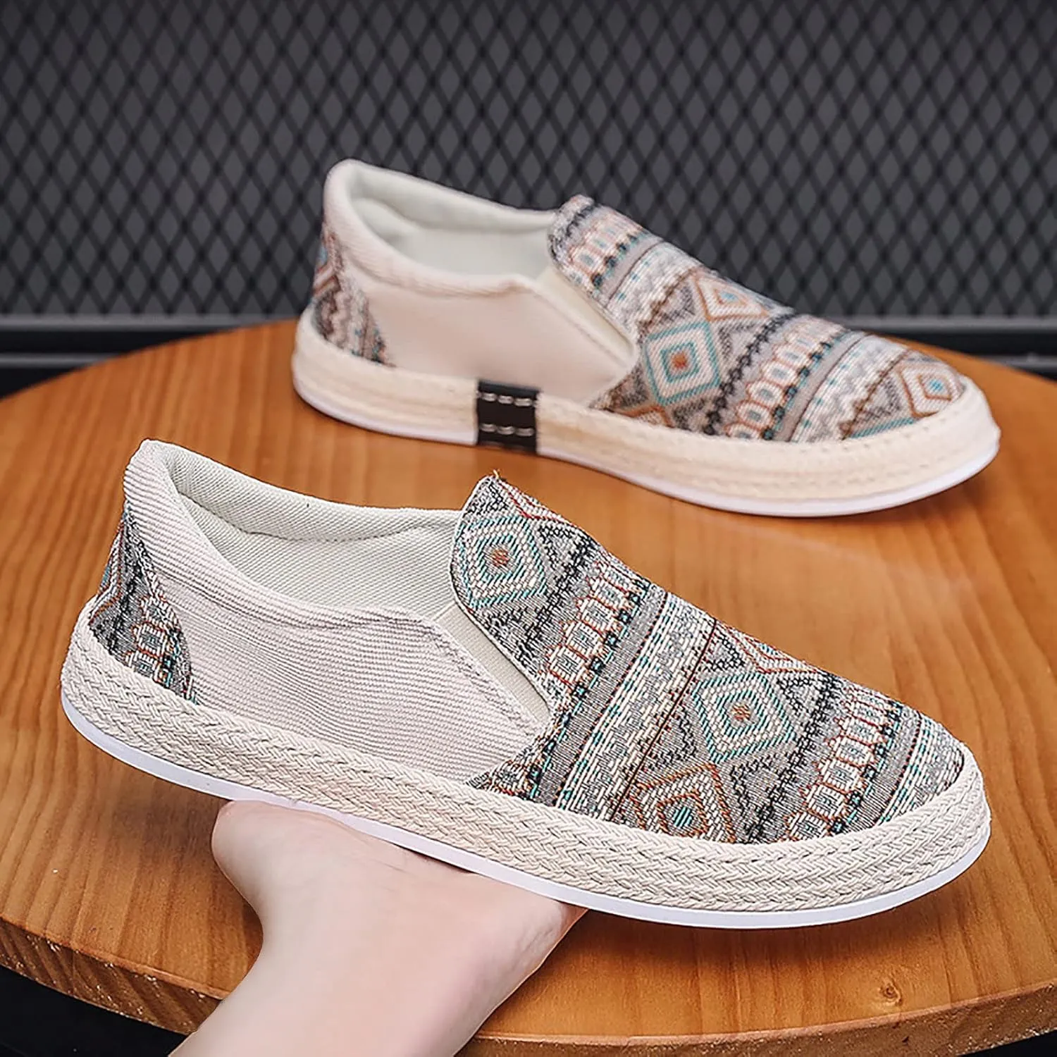 Mens Loafers & Slip-Ons 2025 Men's New Spring and Autumn Fisherman's Shoes Canvas Thick Soled Slip On Shoes