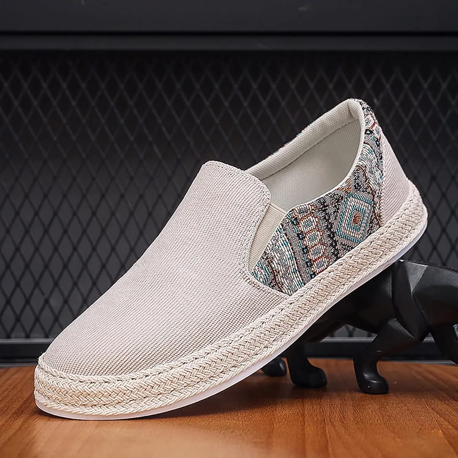 Mens Loafers & Slip-Ons 2025 Men's New Spring and Autumn Fisherman's Shoes Canvas Thick Soled Slip On Shoes