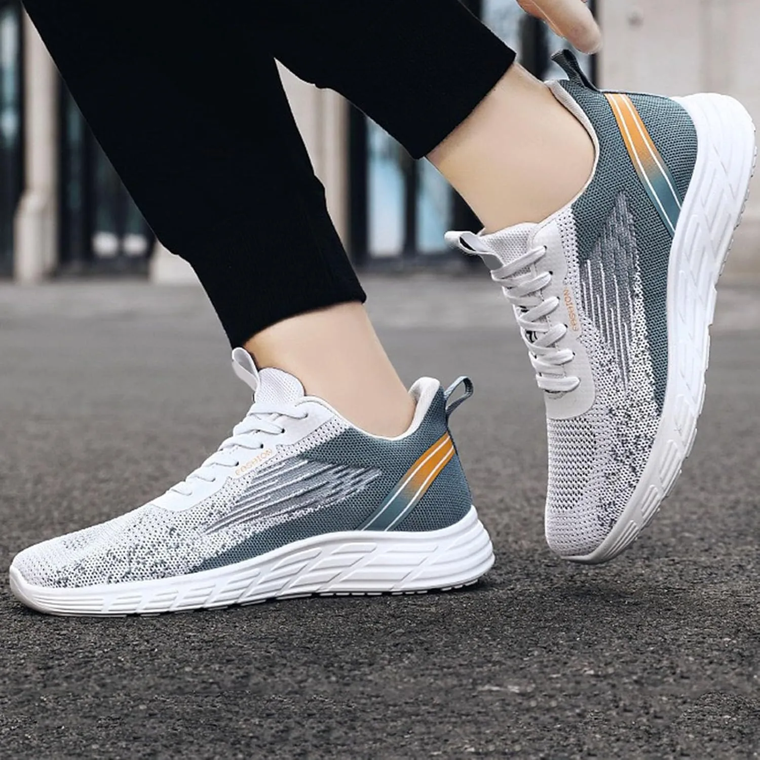 Mens Loafers & Slip-Ons Fashion Summer and Autumn Men Sneakers Fly Woven Mesh Breathable and Comfortable Slip On