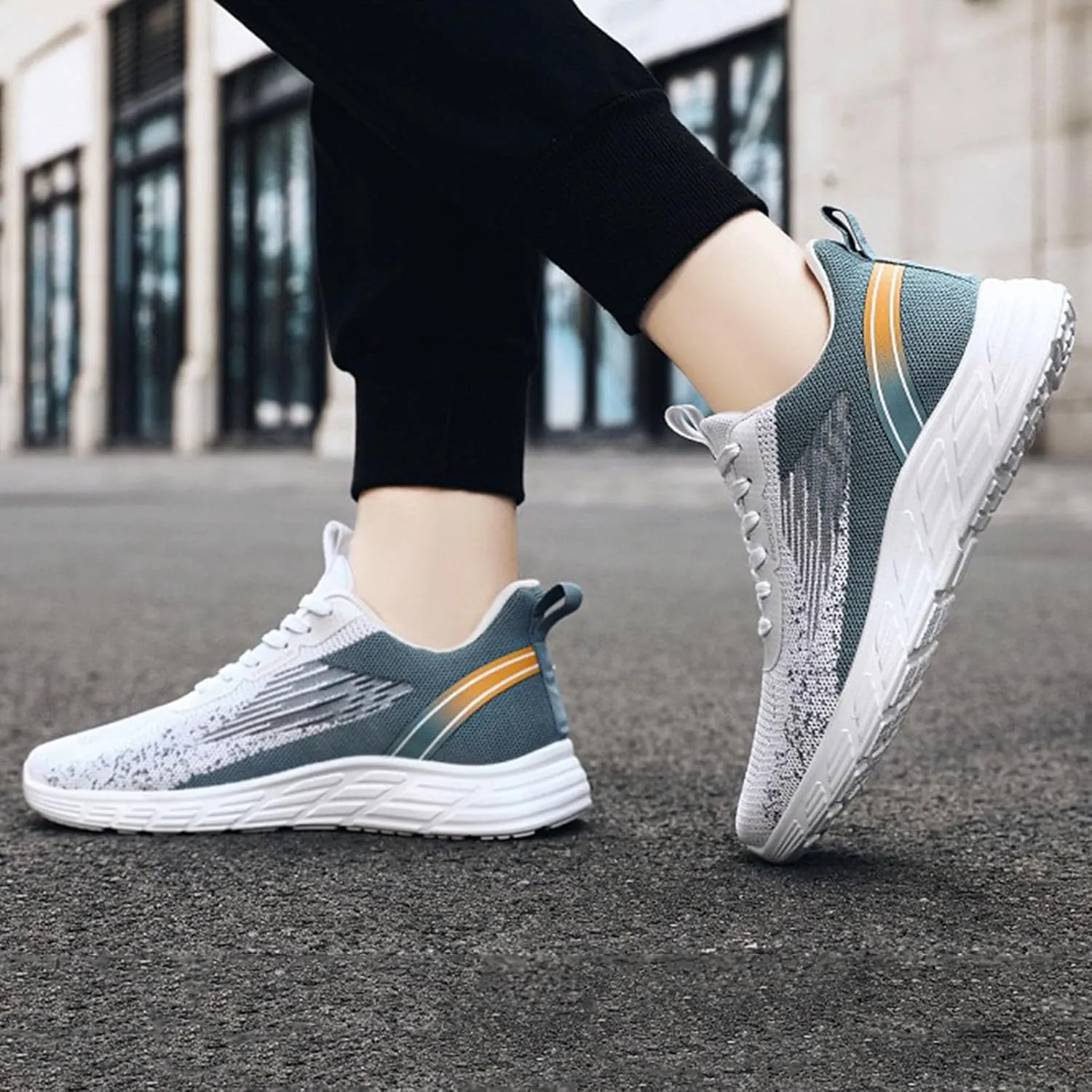 Mens Loafers & Slip-Ons Fashion Summer and Autumn Men Sneakers Fly Woven Mesh Breathable and Comfortable Slip On