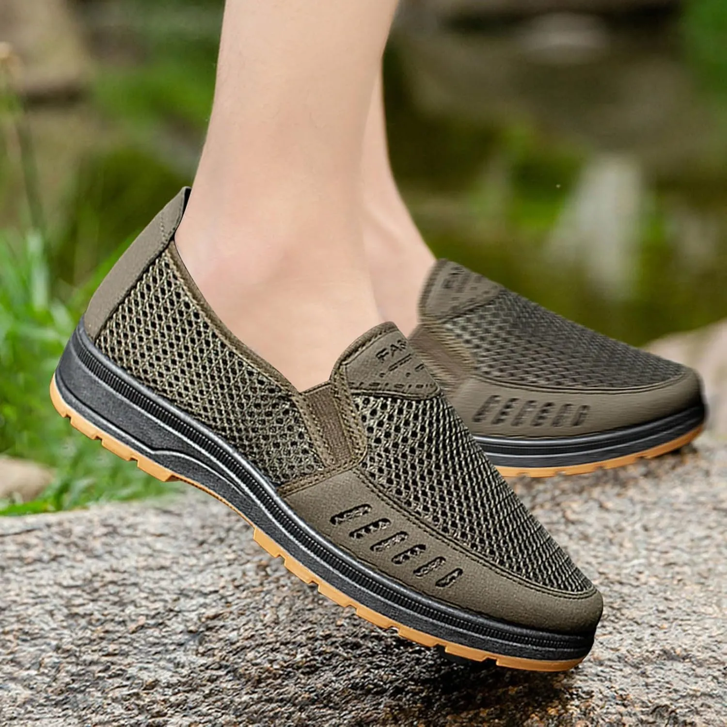 Men's Non Slip Barefoot Minimalist Shoes Casual Sneaker Mesh Breathable Walking Shoe Lightweight Barefoot Shoes