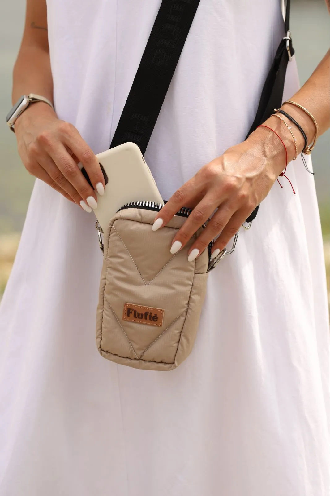 Phone Bag Classic Sand Beige