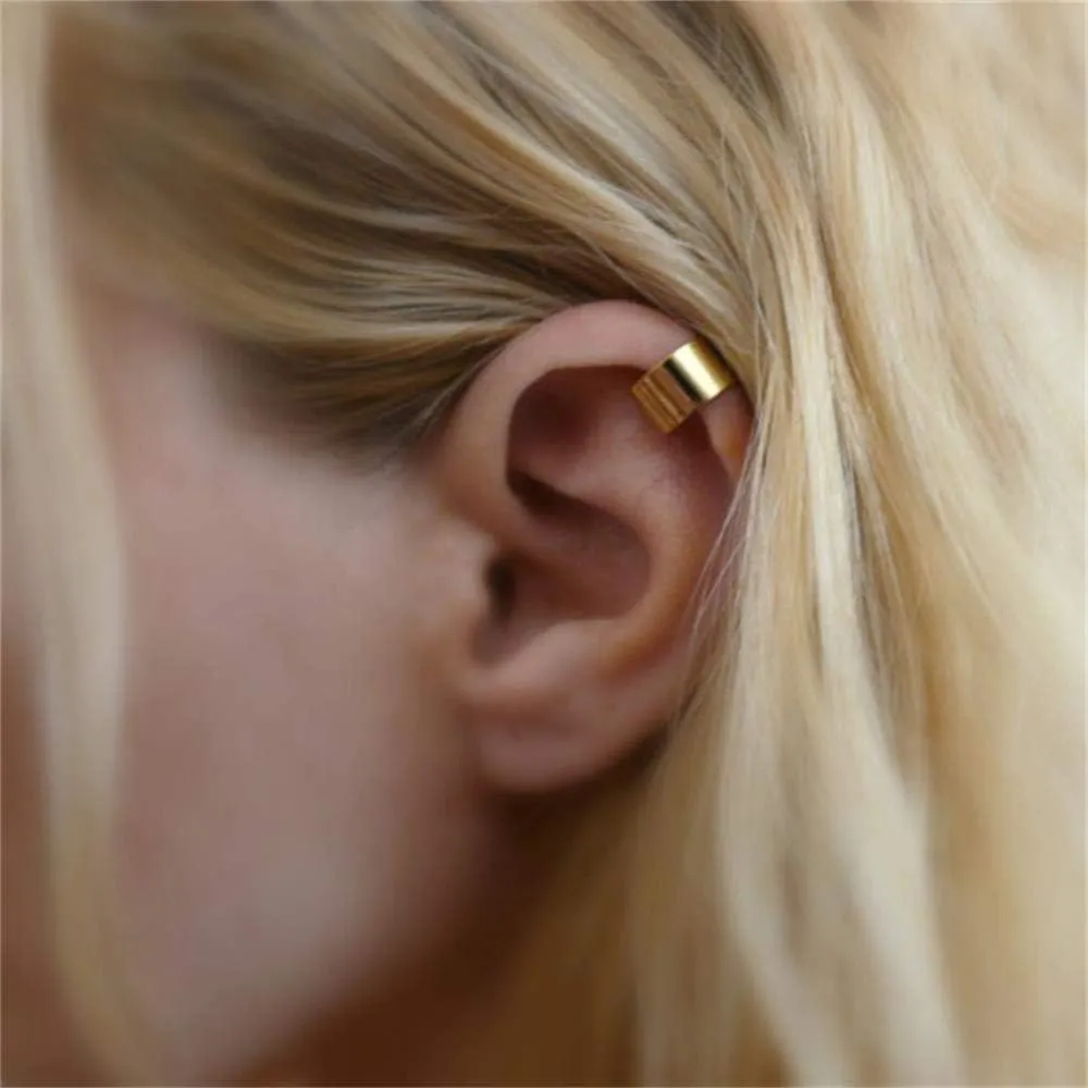 QWALIT Fake Nose Ring Gold Fake Septum Ring Hoop Silver Faux Septum Piercing Clip on Lip Ring Stick on Nose Stud Non Piercing Ear Earring Cuffs Gold Lip Cuff Non Pierced