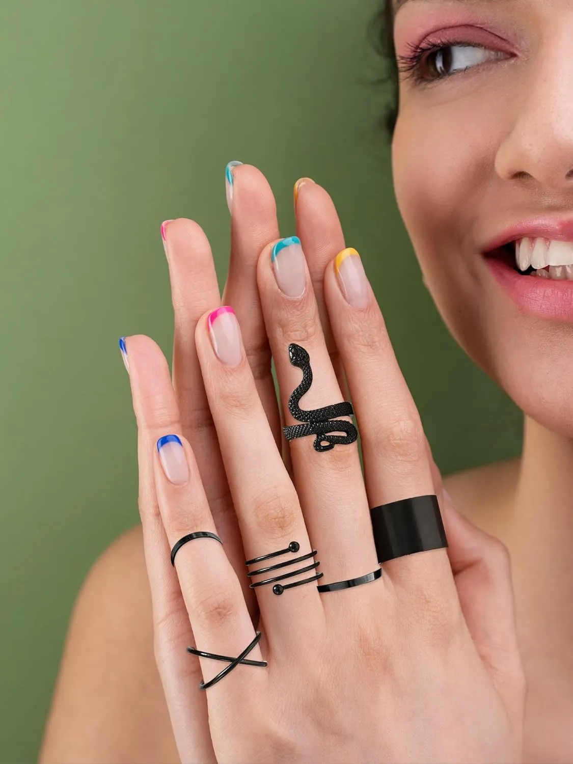 Snake Ring for Women Gothic Black Snake Rings Punk Open Adjustable Silver Snake Knuckle Rings Stackable Reptile Serpent Band Rings for Halloween Costumes Accessories
