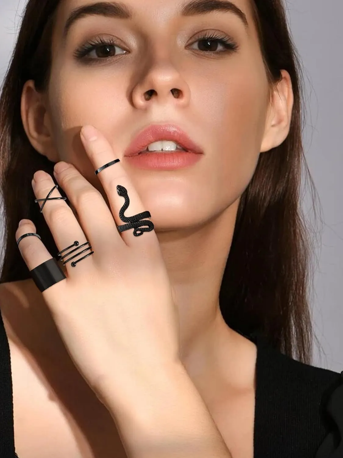 Snake Ring for Women Gothic Black Snake Rings Punk Open Adjustable Silver Snake Knuckle Rings Stackable Reptile Serpent Band Rings for Halloween Costumes Accessories