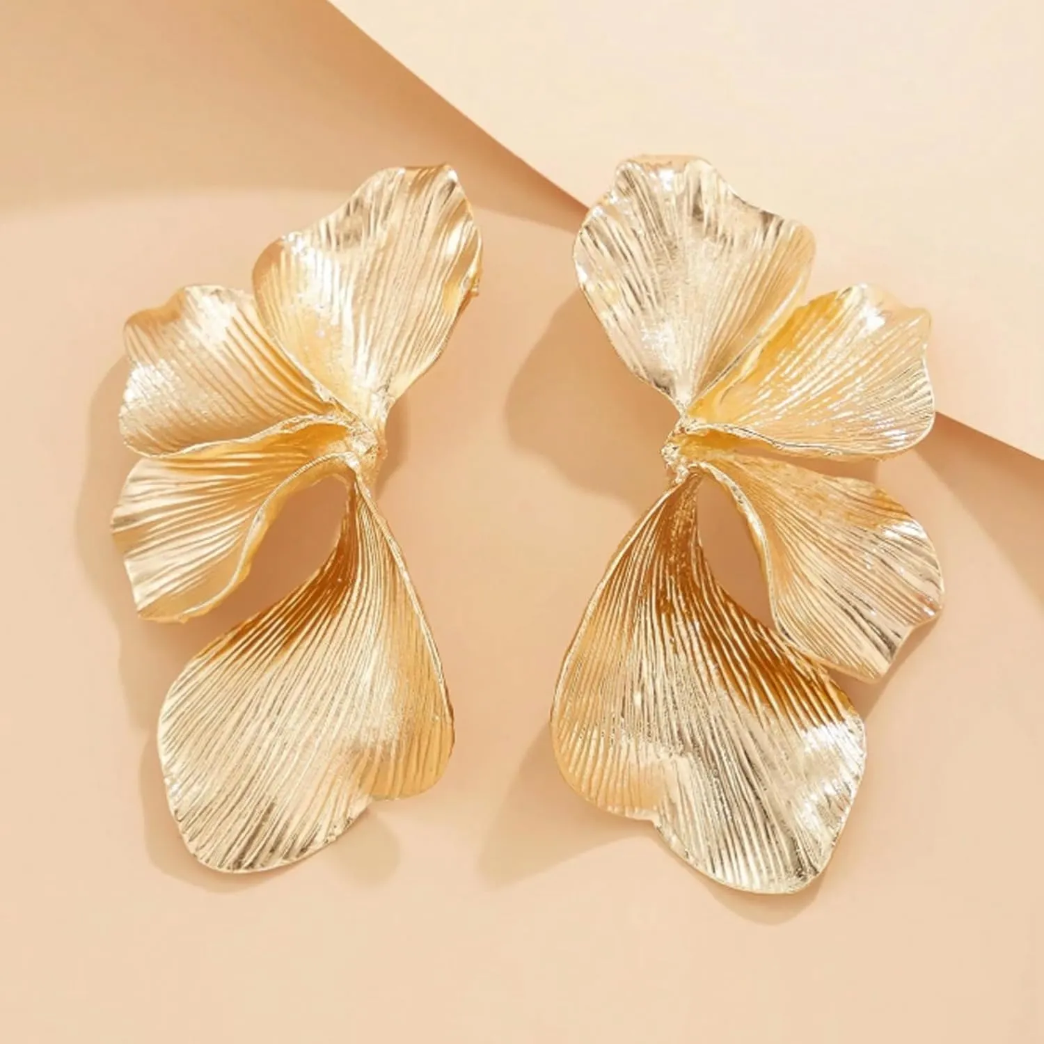 Statement Gold Flower Earrings for Women 14K Gold Plated Flower Dangle Earrings Boho Yellow Big Chunky Pearl Floral Petal Earring Lightweight Prom Jewelry Mothers Day Gifts Trendy Stuff