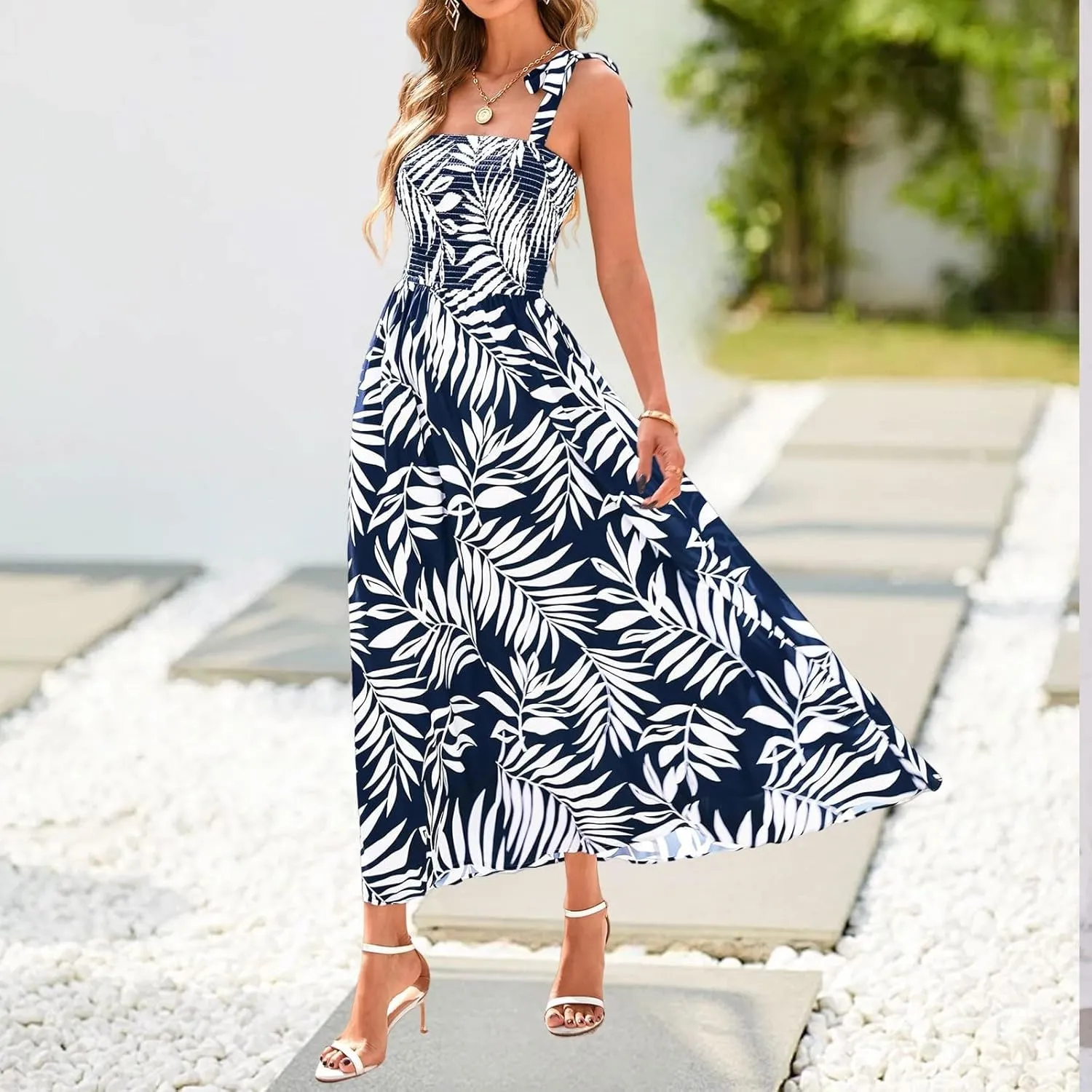 Summer Floral Dress for Women Trendy Sleeveless Maxi Dress Flowy Spaghetti Strap A Line Beach Vacation Long Sundress