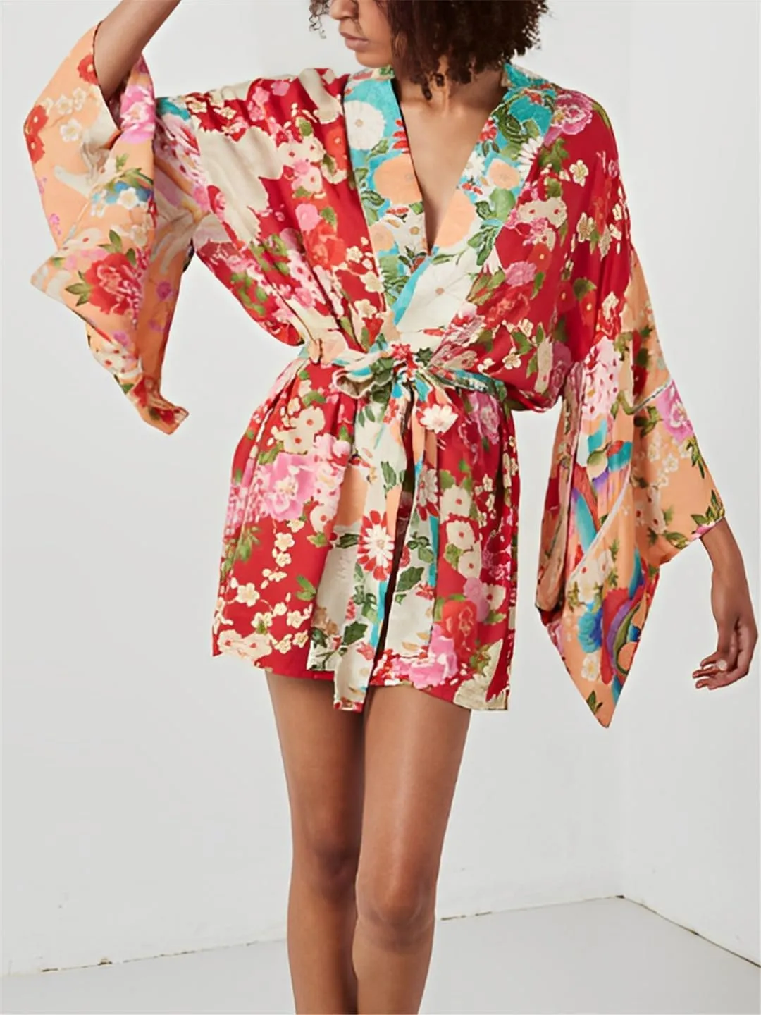 Vintage Bird Floral Print Kimono Women Bohemian V Neck Batwing Sleeves Beach Short Robe Boho Bikini Cover-Ups