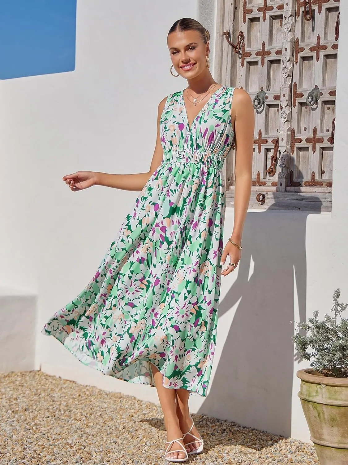 Womens 2025 Summer Sleeveless V Neck Boho Long Dress Floral Print Beach Maxi Sundresses