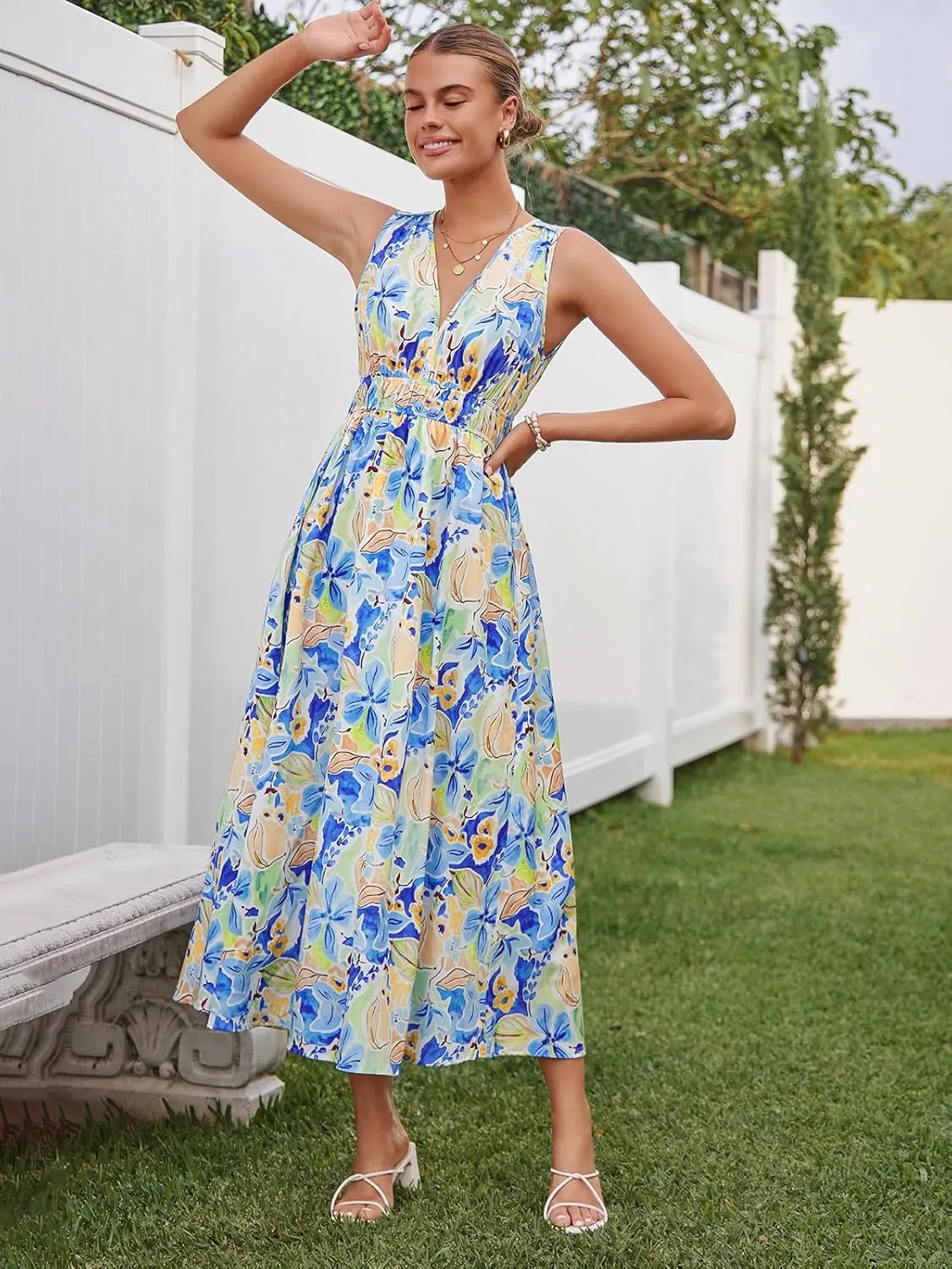 Womens 2025 Summer Sleeveless V Neck Boho Long Dress Floral Print Beach Maxi Sundresses
