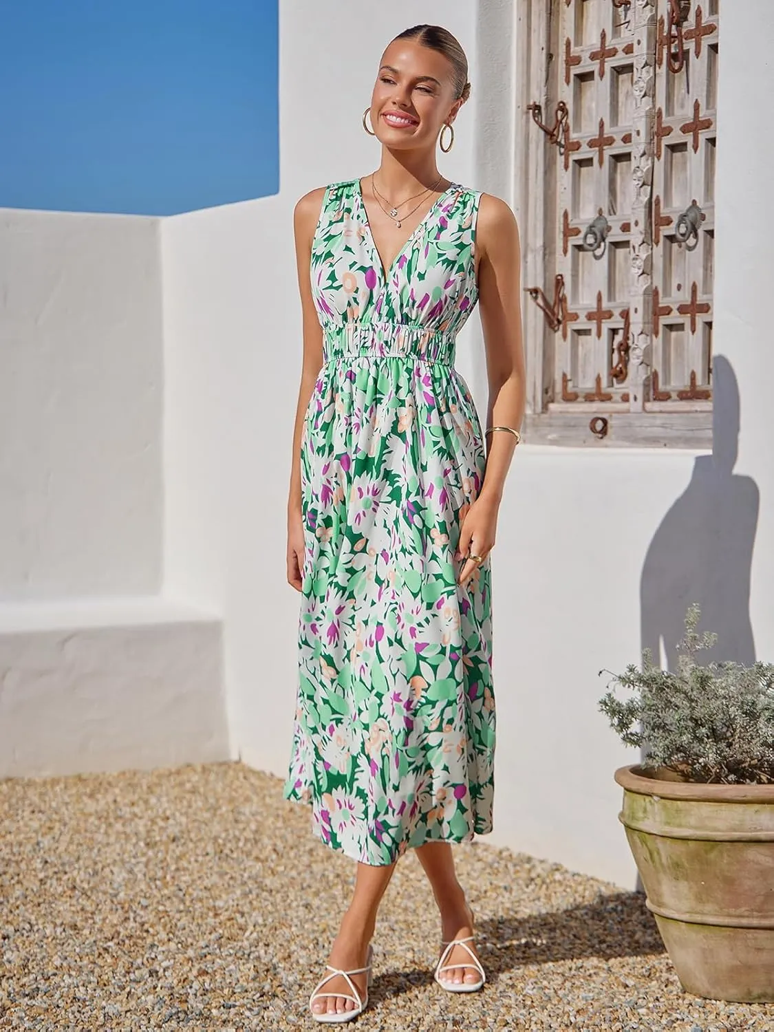Womens 2025 Summer Sleeveless V Neck Boho Long Dress Floral Print Beach Maxi Sundresses