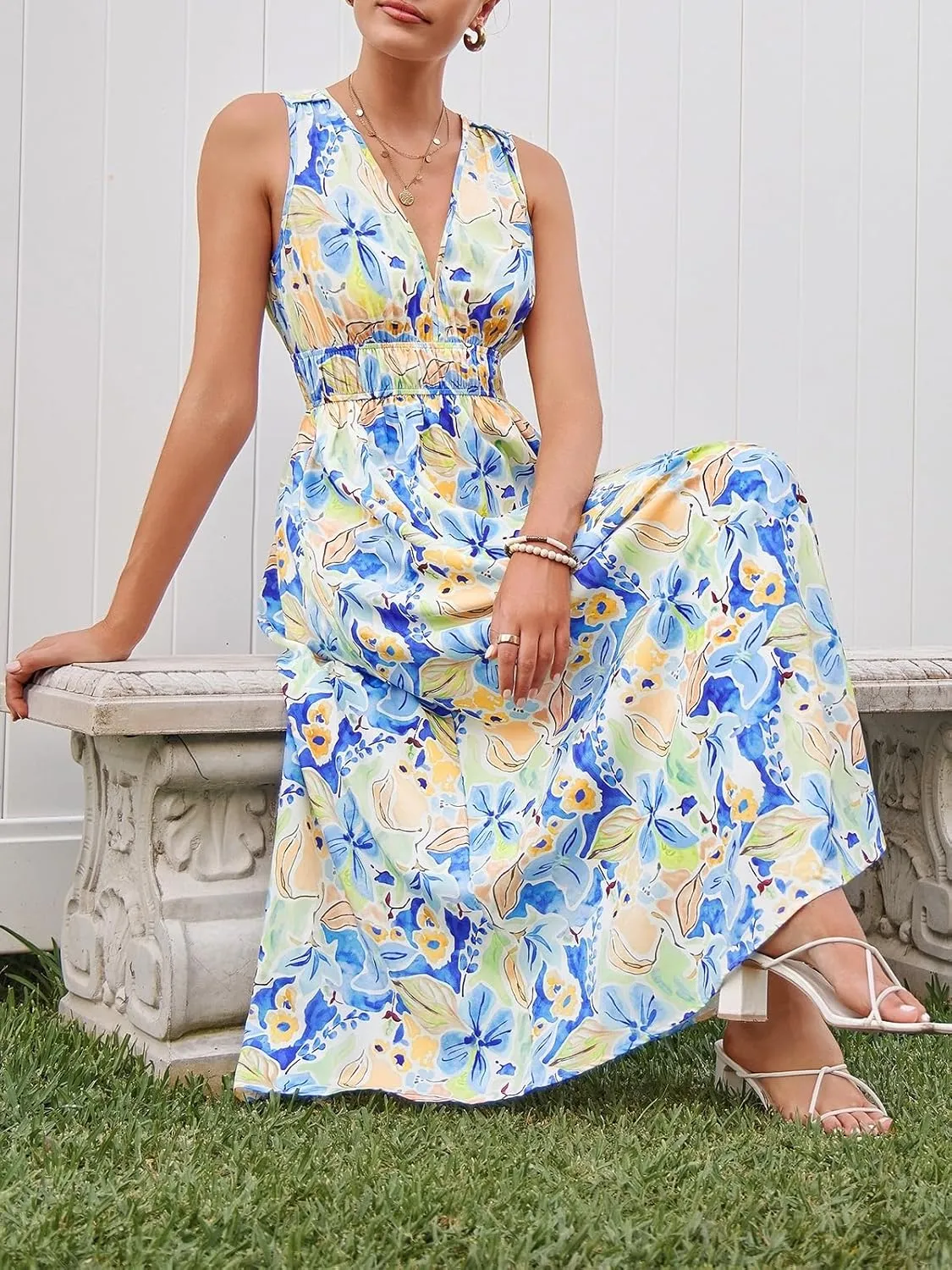 Womens 2025 Summer Sleeveless V Neck Boho Long Dress Floral Print Beach Maxi Sundresses