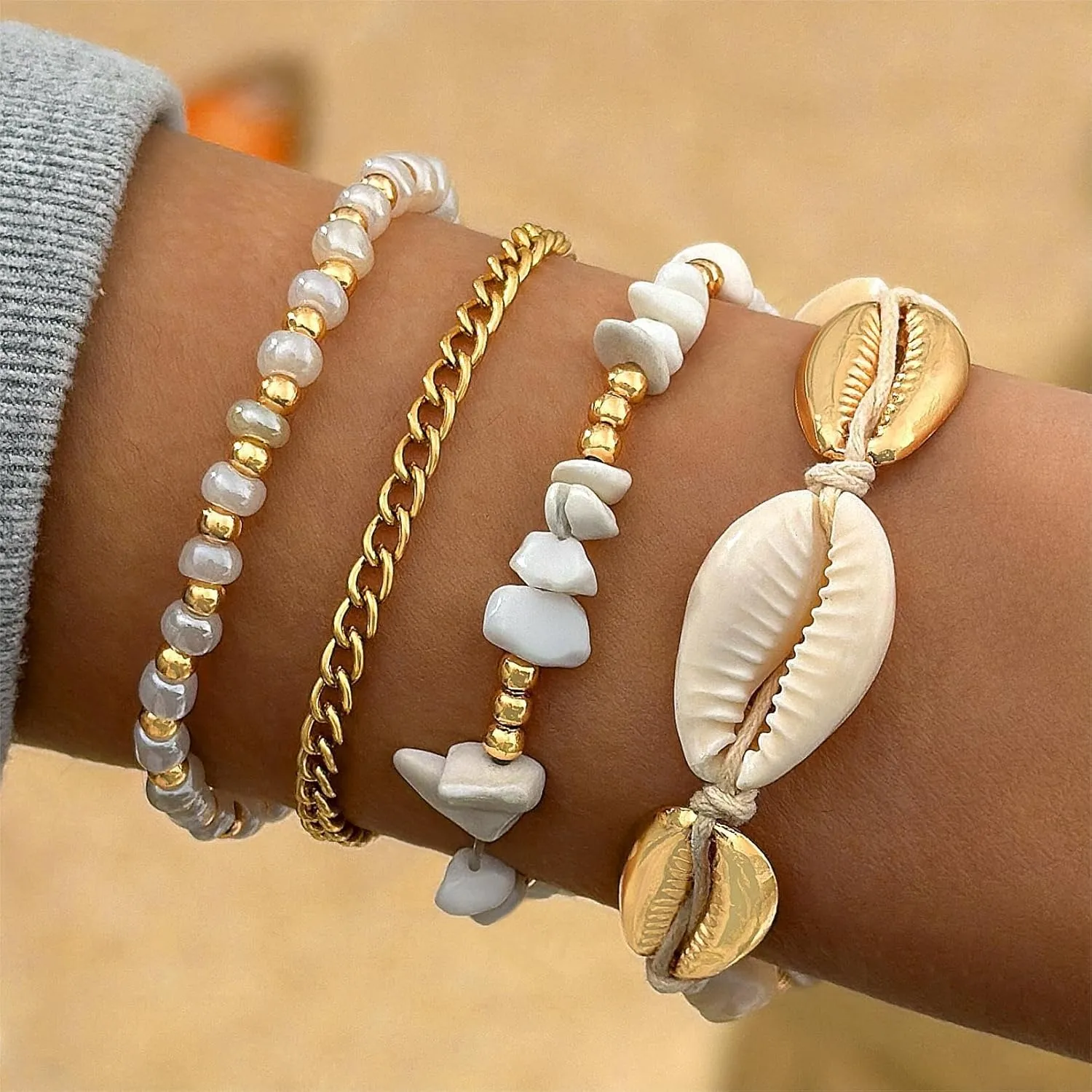 ZMANYIJEW Shell Ankle Bracelet Set for Women, Boho Pearl Adjustable Anklet,Beaded Layered Ankles Bracelets Shell Pendant Elastic Foot Chain Anklets for Women
